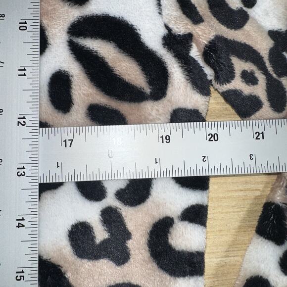 Secret Treasures Women’s Leopard Print Fleece Pullover Sweatshirt Size S - Picture 6 of 8